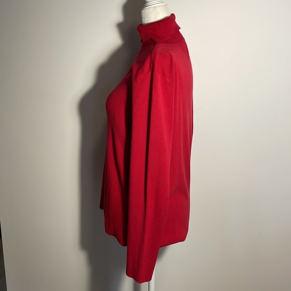 CHICO’S “DARCY” RED TURTLENECK SWEATER “Renaissance” RIBBED SIDES Size 2 - Picture 4 of 10